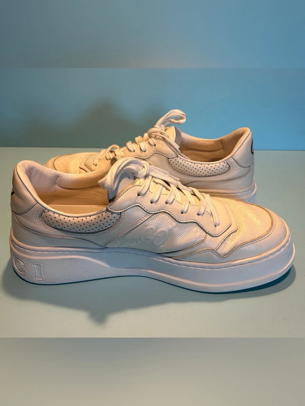 Gucci Men's White Leather Sneakers